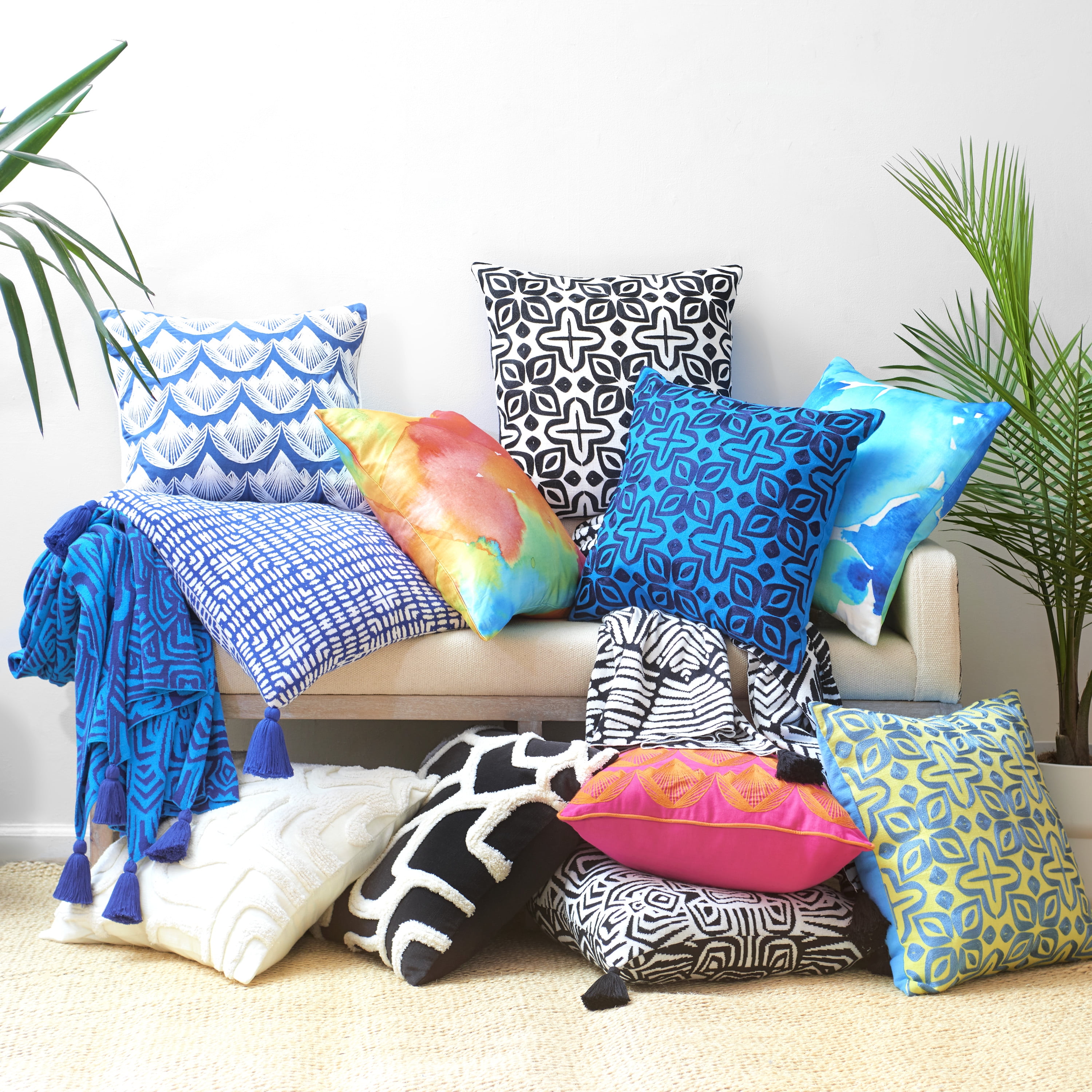 Rochelle Porter Beauty Decorative Square Pillow, Throw, Peacock, Blue, Cotton , Polyfill, 20"x20", 1 Count