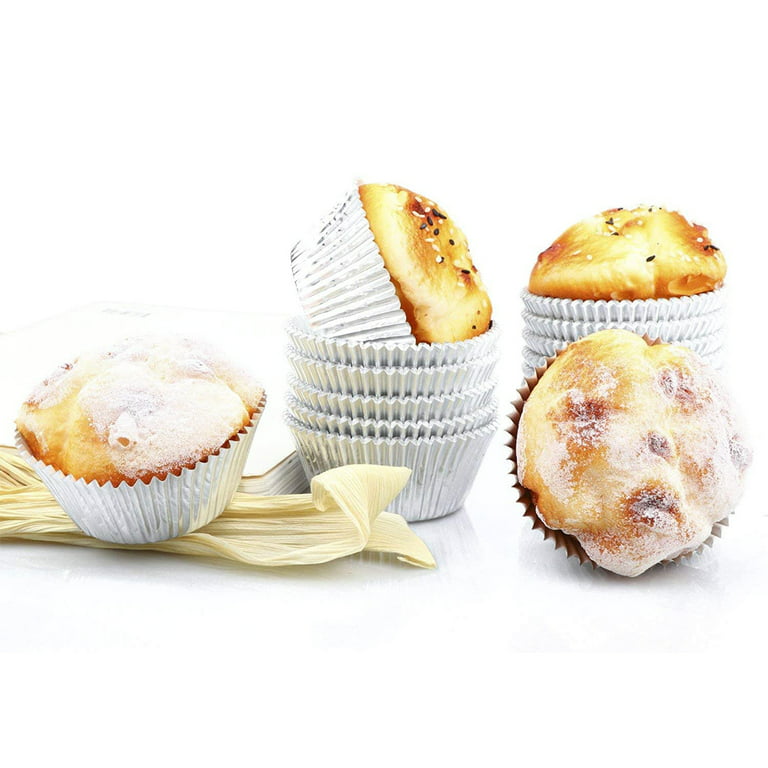 Warmparty Foil Baking Cups Cupcake Muffin Liners Standard Sized, 200 Count  (Sliver)