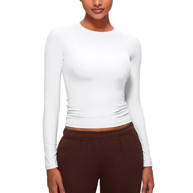 Remera CRZ YOGA Softembrace Cuello Redondo Ajustada Blanca M