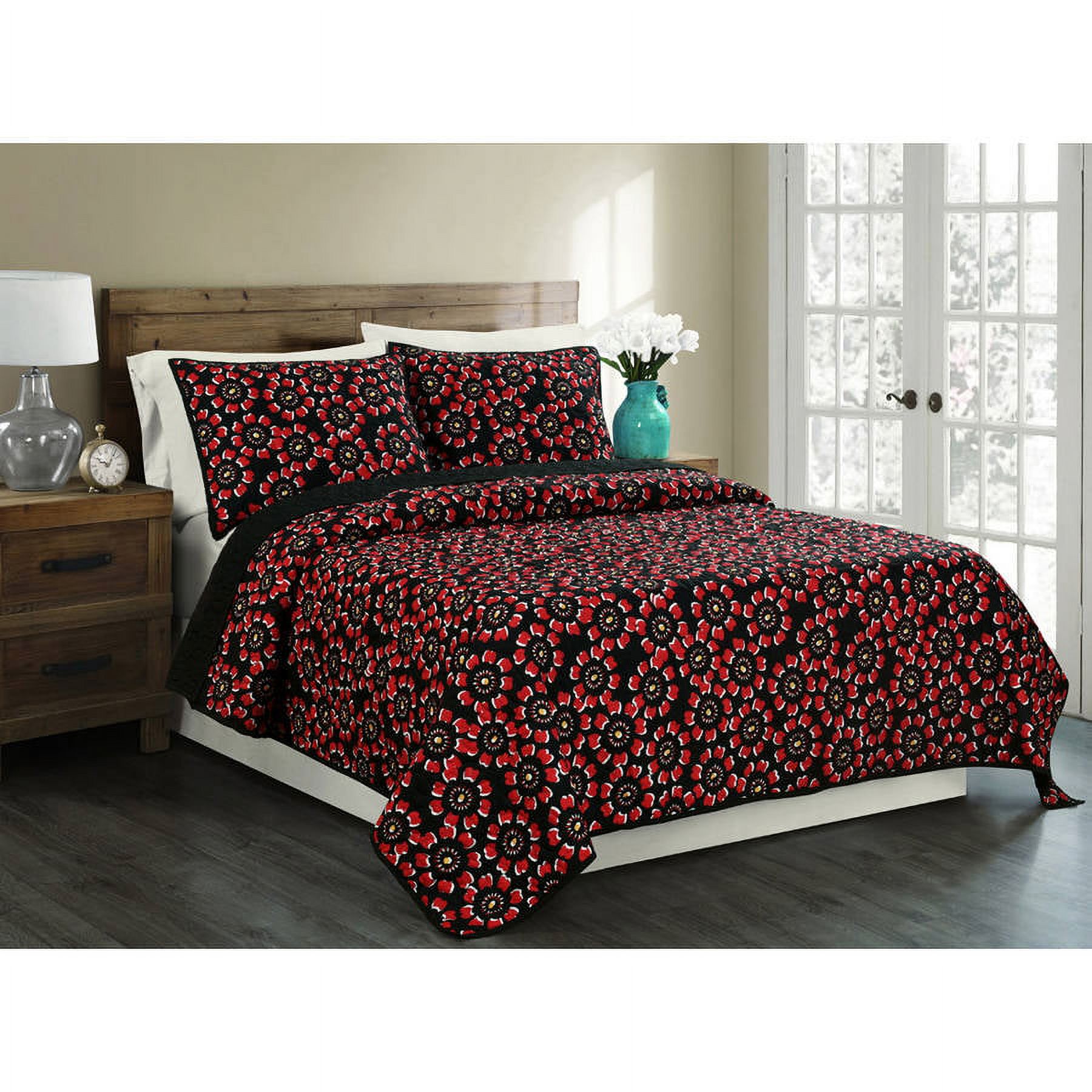 Vita Good Life Flores Reversible Quilt Set