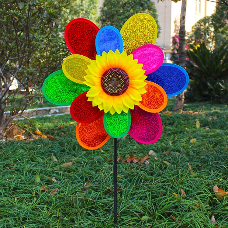 Hemoton 2pcs Sunflower Pinwheels Colorful Outdoor Wind Spinners Lawn Party Pinwheel Wind Spinner for Patio Garden Party Decoration