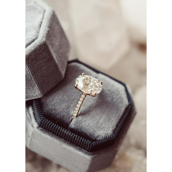 JEWELSBYASAILOR Moissanite 1.5Ct Engagement Ring -8x6mm/2mm Oval & Round Diamond Ring - Half-Eternity Wedding Gift for Women