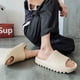 thumbnail image 2 of Chanclas para hombre, chanclas de verano, chanclas para hombre, zapatillas de nube para interiores, zapatos de casa EVA, sandalias de playa con plataforma para mujer, moda Tan Jianjun unisex, 2 of 2