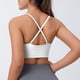 thumbnail image 5 of Sujetador deportivo largo con cuello en V para mujer - Tirantes finos ajustables - Top de yoga y fitness con copas acolchadas - Ropa deportiva de nailon y spandex, 5 of 8