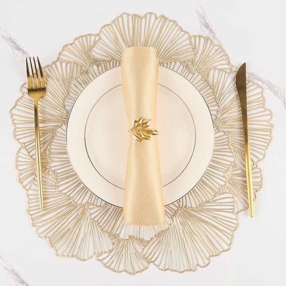 Round Placemats Pressed Vinyl Metallic Flower Place Mats Set of 6 Heat Resistant Dining Table Mats Gold Placemat for Wedding Party Kitchen Decorations