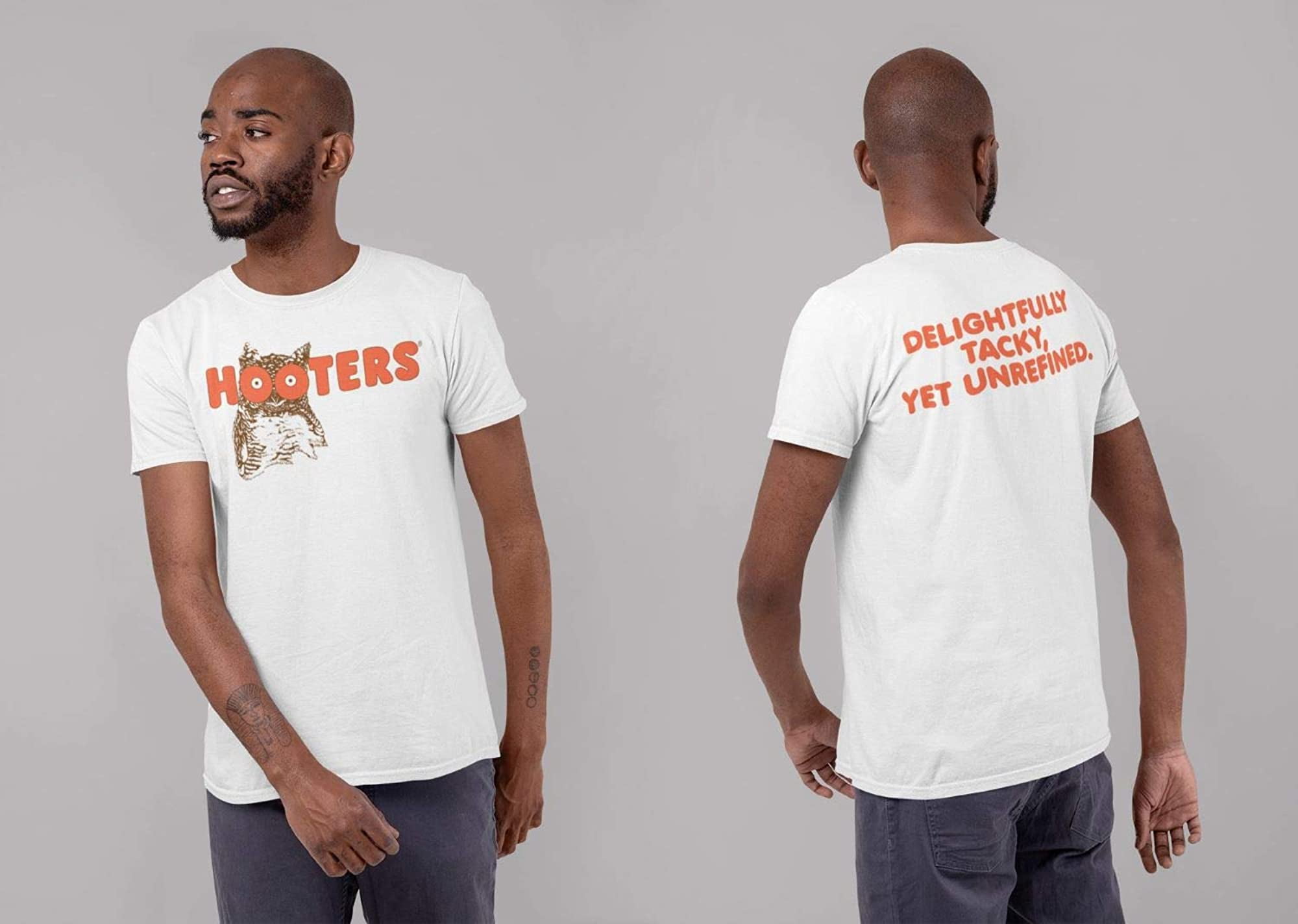 Hooters Men's Black T-Shirt-XLarge 
