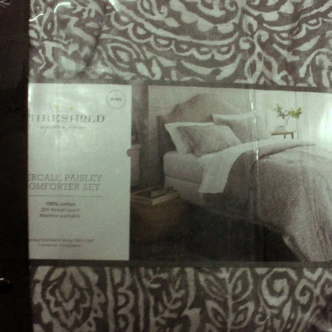 black quilting thread