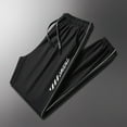 thumbnail image 3 of Pantalon de Performance Polyvalent pour Hommes pour l'Extérieur avec Tissu et Design Moderne, 3 of 3