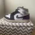 thumbnail image 1 of Jordan Jordan 1 Noir Blanc Violet Moyen, 1 of 4