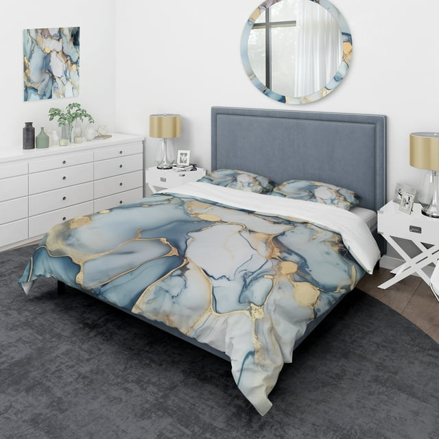 Designart "Tender Liquid Ink Art in Grey and Gold III" Fractals Bedding Covert Set - Abstract Grey Modern Bed Set With 2 Shams