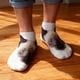 thumbnail image 1 of Calcetines con estampado facial: bonitos calcetines unisex de media pantorrilla de tela suave y transpirable, ideales para uso diario o para regalar., 1 of 3