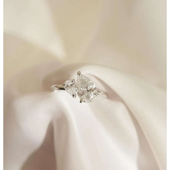 Jewelerix Elegant Pear Cut Toi et Moi Ring, Vermeil 10K White Gold Ring, Double Stone Engagement Jewelry, Best for Christmas Gift