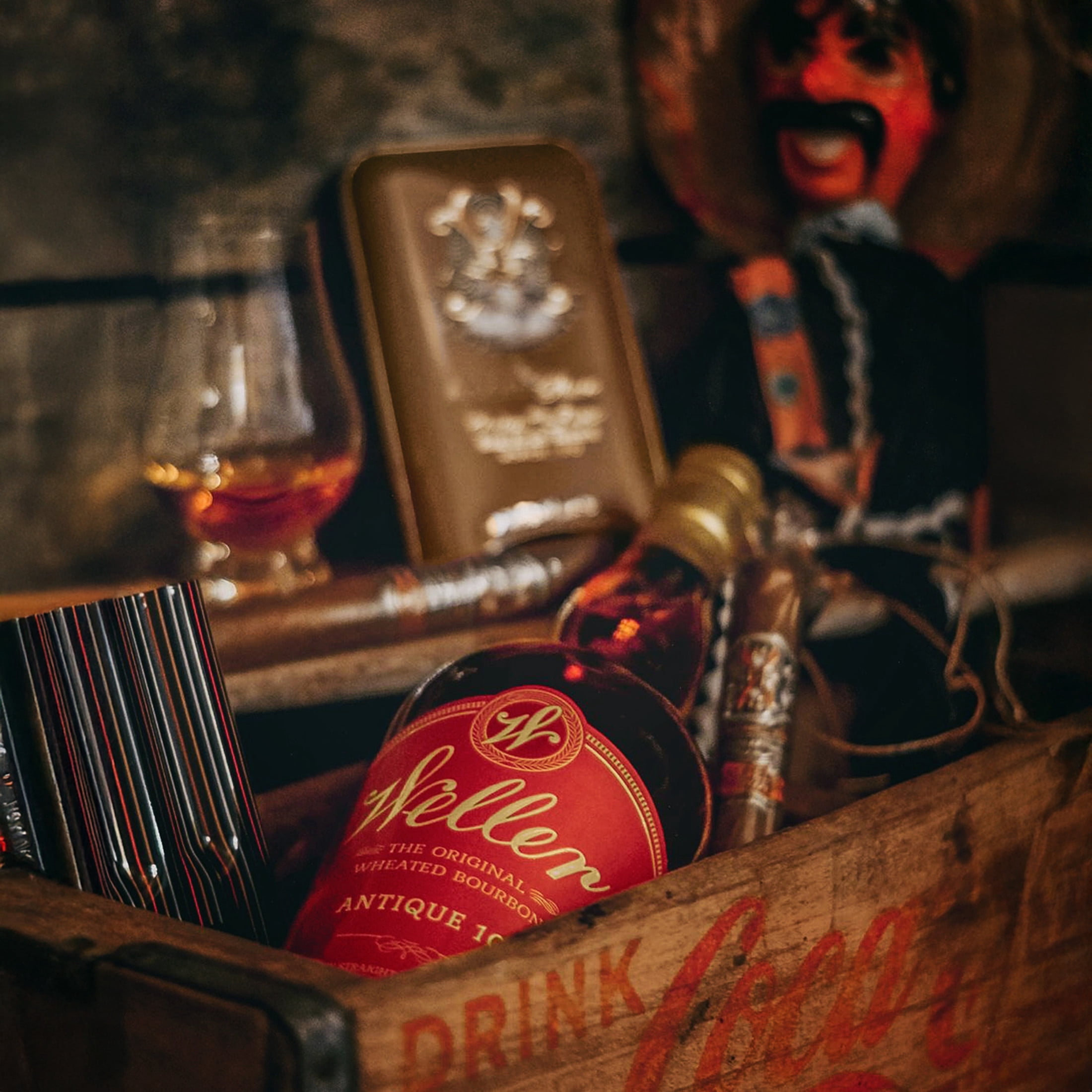 Weller Antique Kentucky Straight Bourbon Whiskey, 750ml, 107 Proof (53.5% ABV)