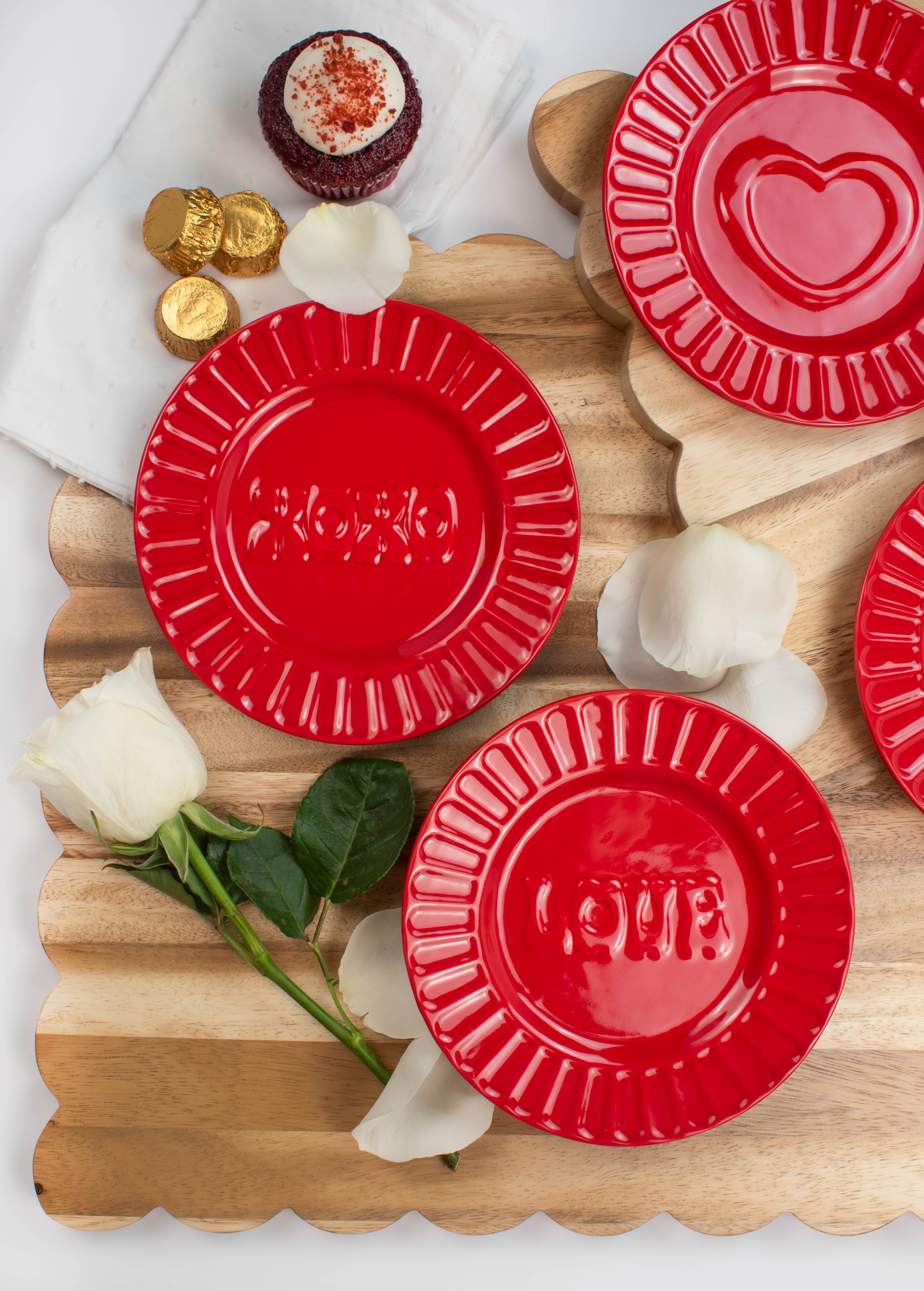 Way to Celebrate 4pk Red Ceramic Appetizer Plates