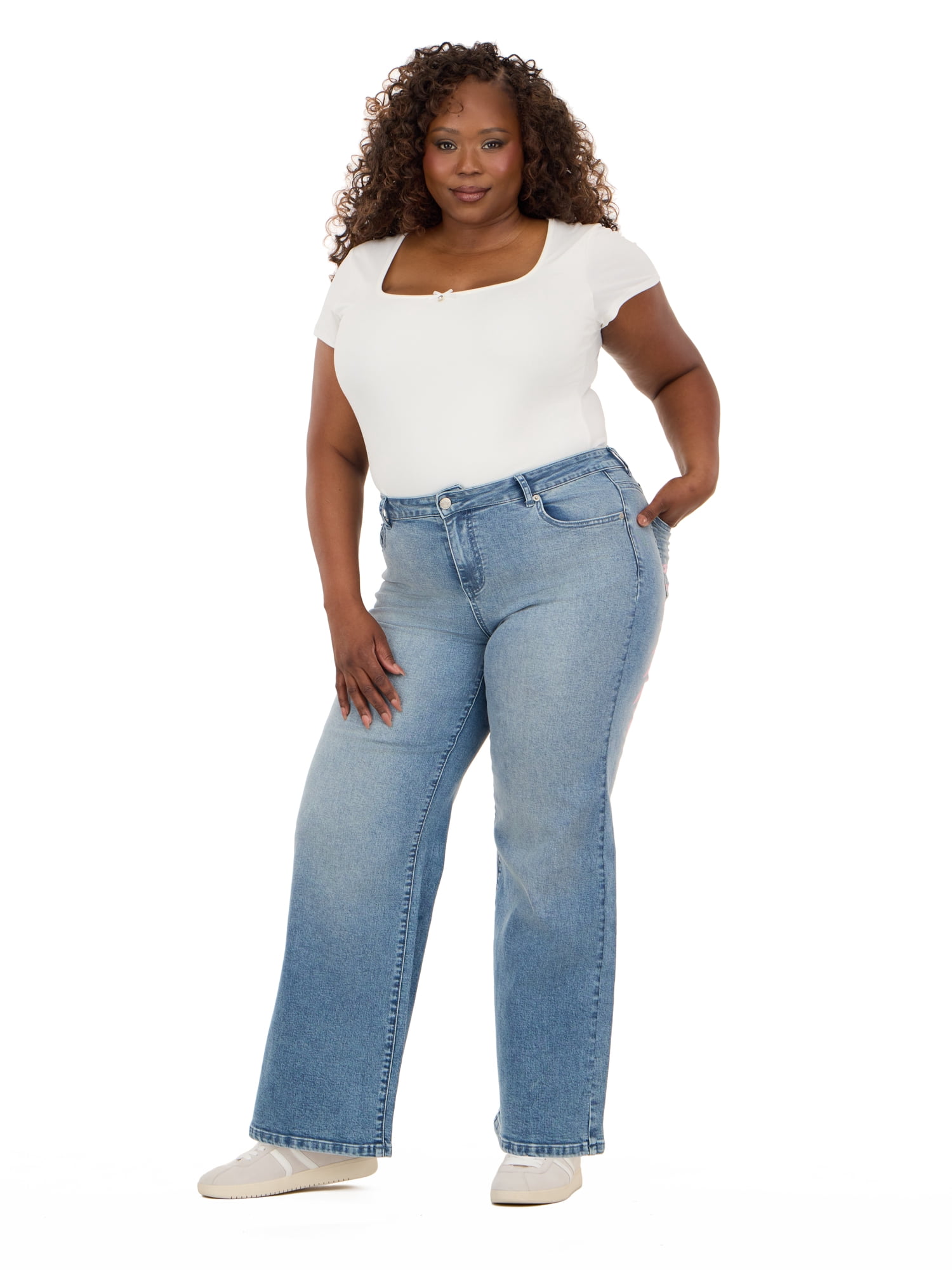 Forever 21 Women's Low Waist Wide Leg Denim Pants with Screen Print, Relaxed Fit Baggy Jeans, Vintage Wash Casual Streetwear, Blue, 00-4X