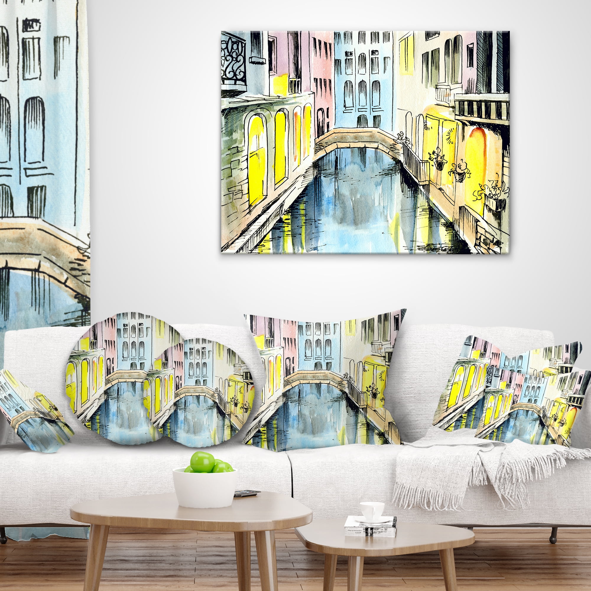 Designart Canal in Venice - Cityscape Throw Pillow - 18x18