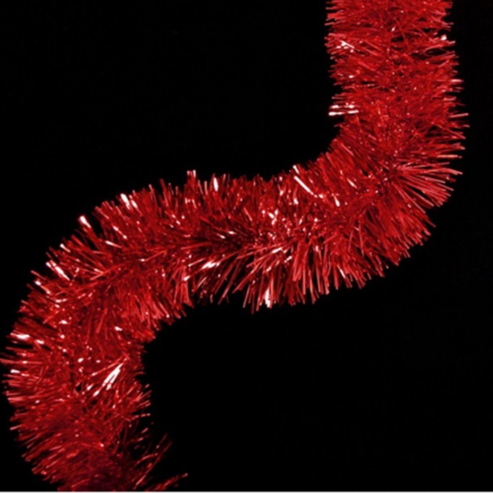 Northlight 50 ft. Tinsel Unlit Christmas Garland with Green Holly Set