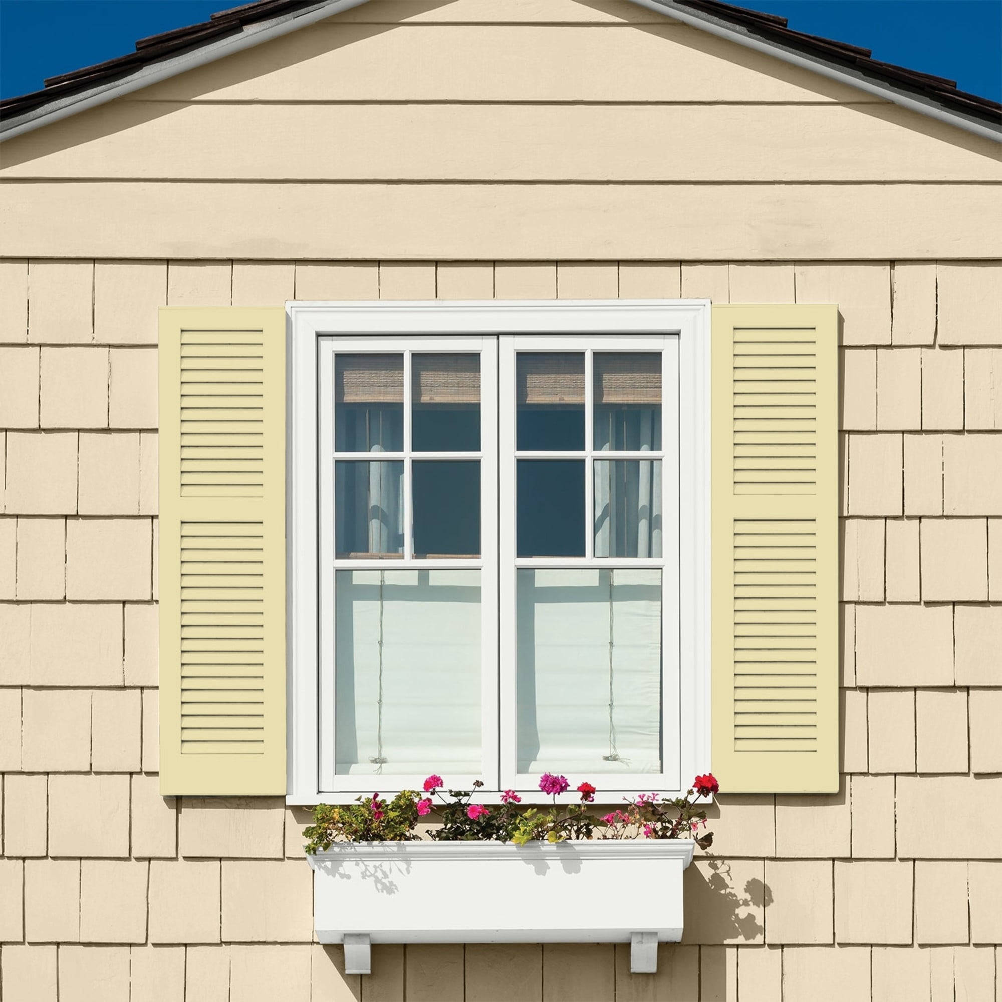 Glidden One Coat Star Bright / Green Satin Exterior Paint with Primer, 1 Gallon