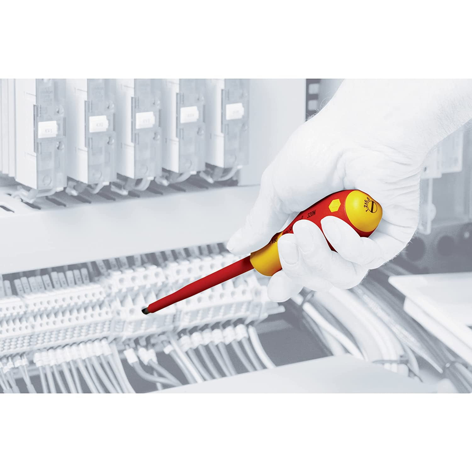 Wiha Insulated Screwdriver Set, NmPcs10 32592