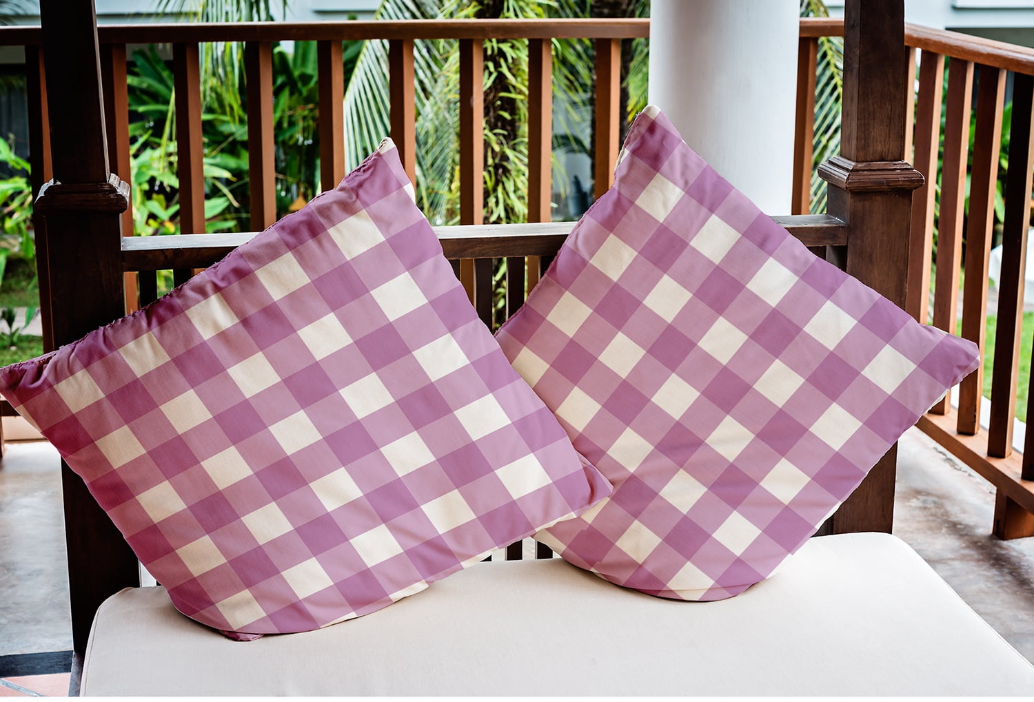 18" x 18" Simply Daisy Gingham Plaid Polyester Indoor/Outdoor Pillow, Orchid Qty 1