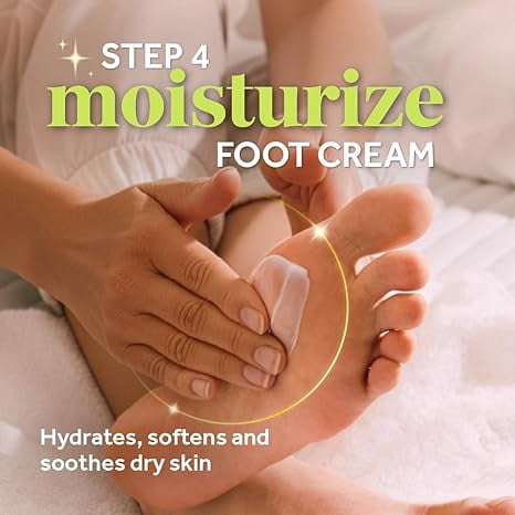 Dr. Scholl’s Pedi Perfect 4-in-1 Pedicure Kit, Foot Soak, Exfoliating Mask, Moisturizing Cream, Pumice Stone Foot File &  Callus Remover