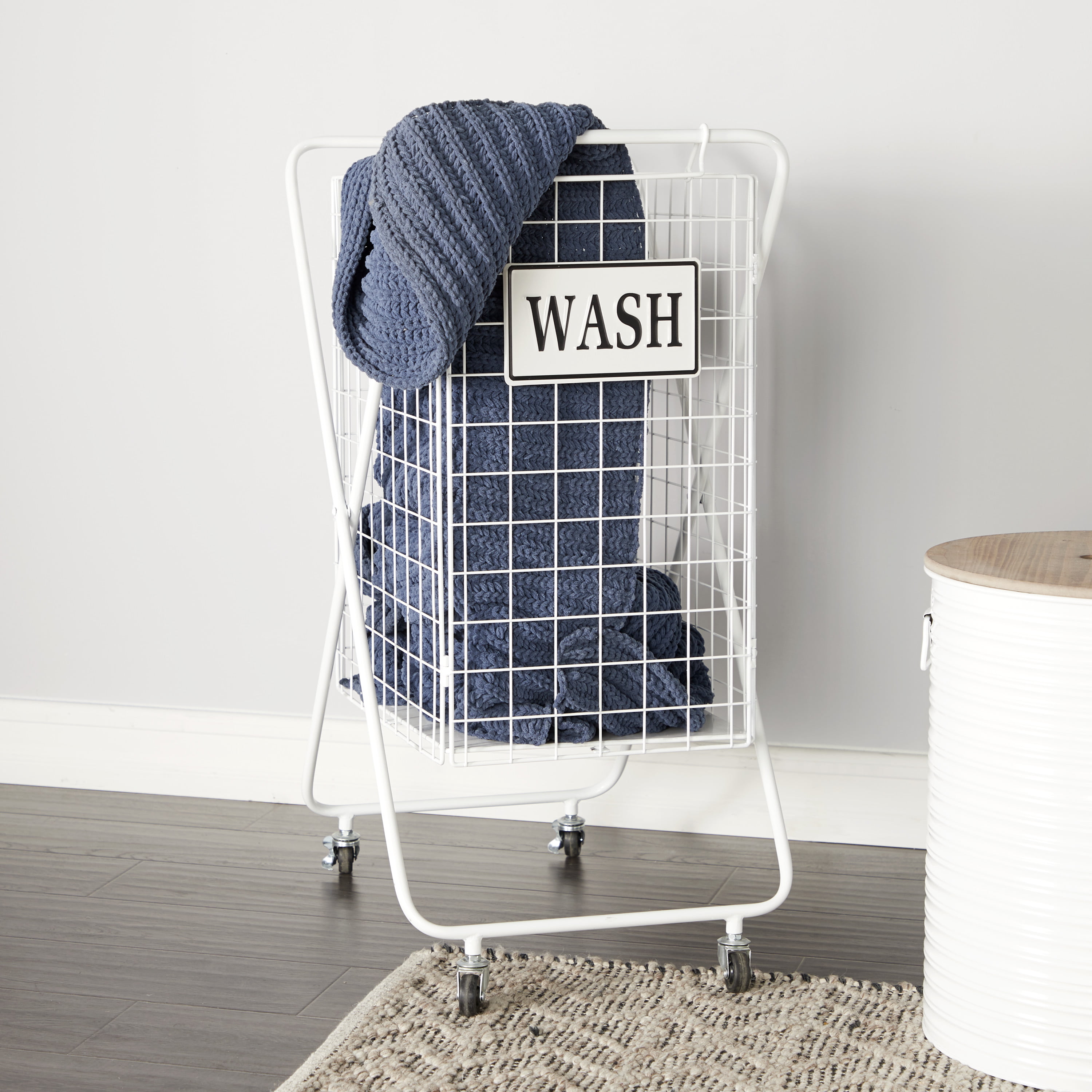 Aluminum laundry basket