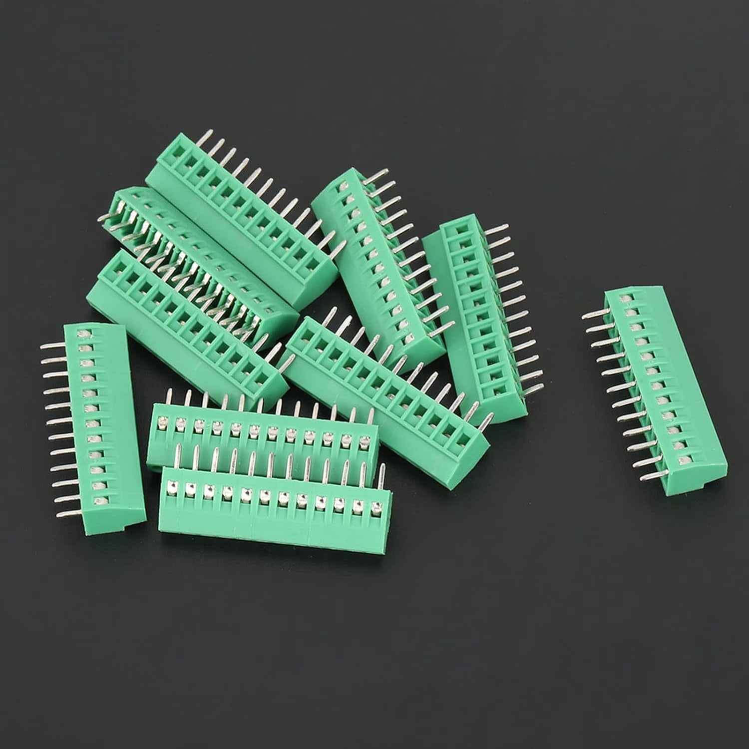 Gamvdout 12 Pin 2.54mm Pitch Green PCB Universal Screw Terminal Block Connector 10pcs Set and Terminal Block with high fire Retardant Performance Easy to Welding fulfill Your Demands