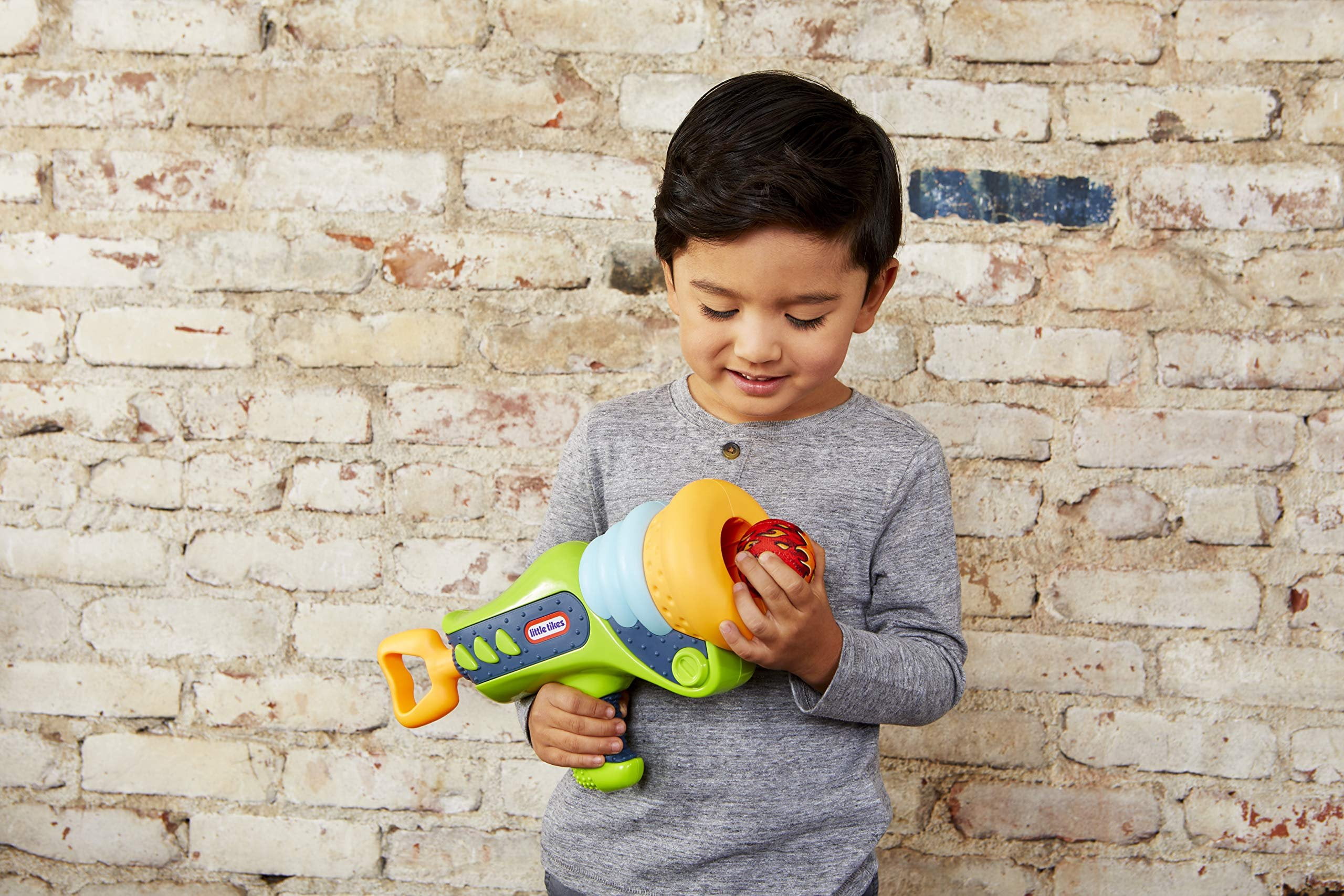 Mighty Blasters Boom Blaster Toy Blaster with 3 Soft Power Pods by Little Tikes