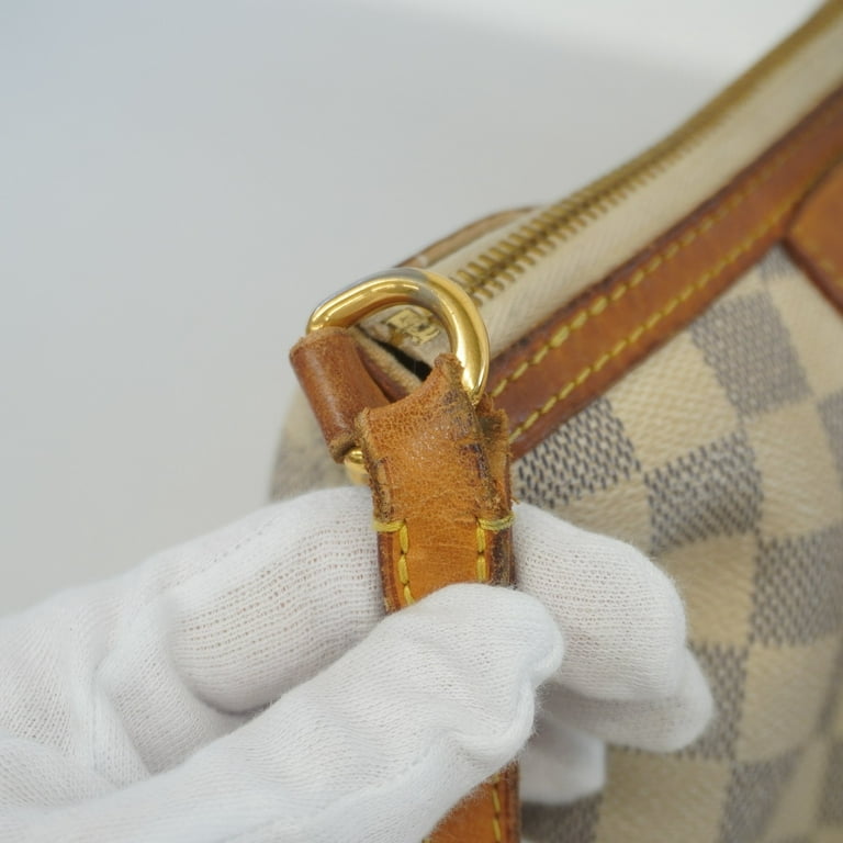 Louis Vuitton Azur Shoulder Bags