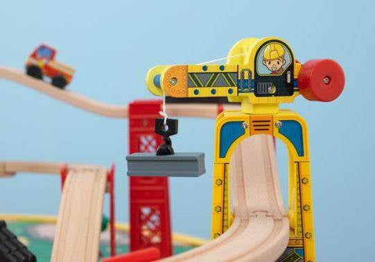 kidkraft city explorer's train set and table