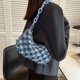 thumbnail image 5 of Monedero clásico retro Bolso casual Cadena acrílico Monederos para axilas mujer hombro mezclilla vintage elegante Gran capacidad uso diario en la oficina bandolera, 5 of 9