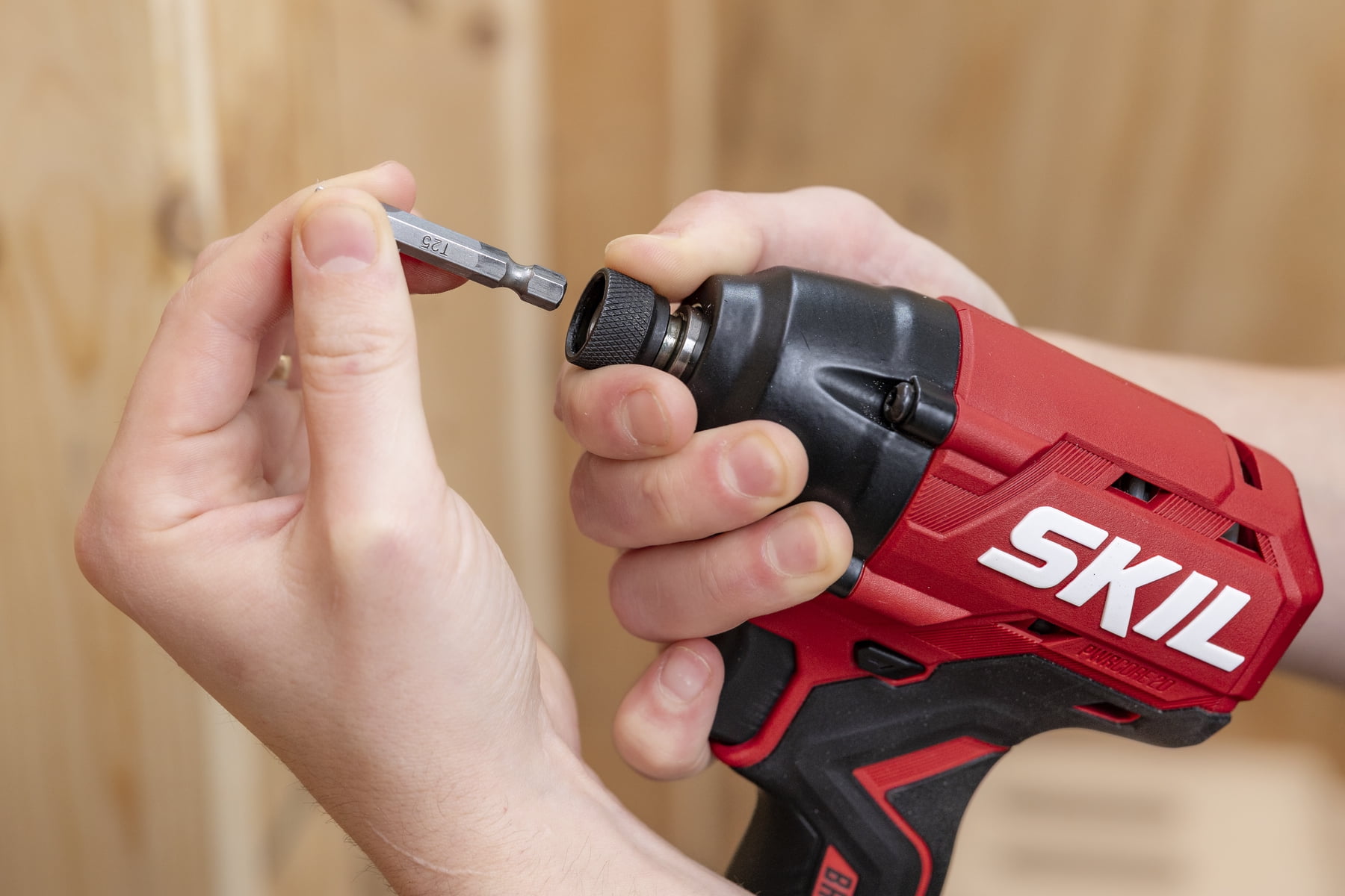 Skil 20V Brushless 1/4 Inch Hex Impact Driver Kit