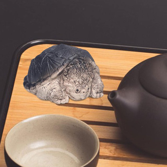 Estatua de tortuga mordedora en miniatura, adorno de té para mascotas, arcilla púrpura hecha a mano, estatuilla de mascota para té para sala de estar, BLESIY Figura de tortuga mordedora