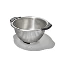 thumbnail image 1 of Colador OXO Good Grips de acero inoxidable, 4,7 L, 1 of 4