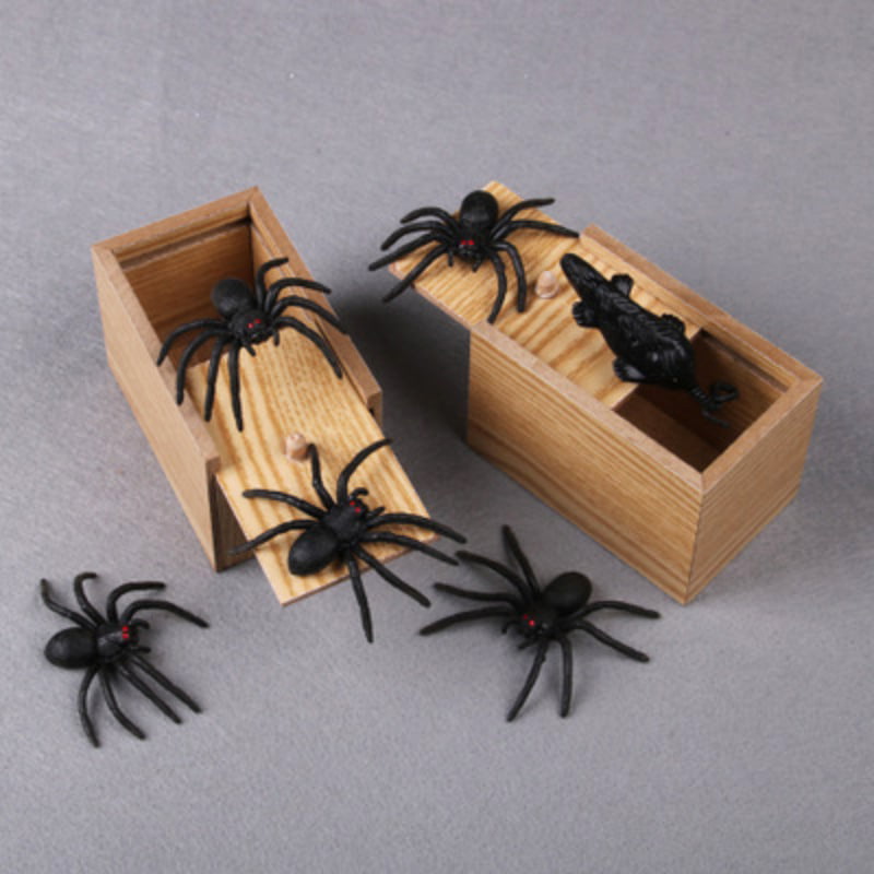 Gift Toys Wooden Scare Box Scary Spider In the Case Joke Play Hot sale New Style