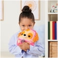 thumbnail image 3 of Peluche GUND PAW Patrol Skye Squish para niños mayores de 1 año, 3 of 7