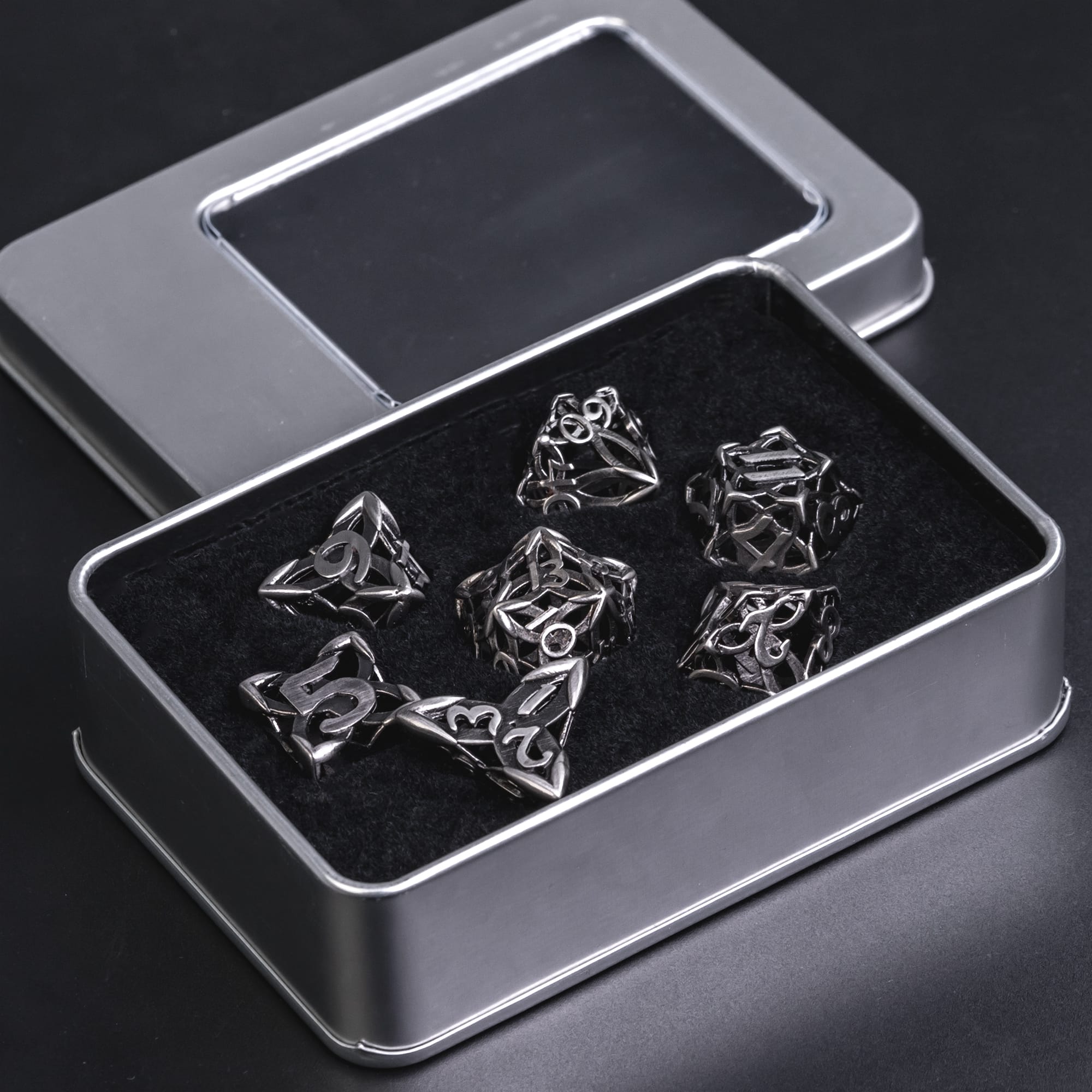 Cusdie Hollow Metal Dice, Celtic Knot D&D Dice, 7 Pcs Metal Dice Set, Polyhedral Dice Set, for Role Playing Game MTG Pathfinder