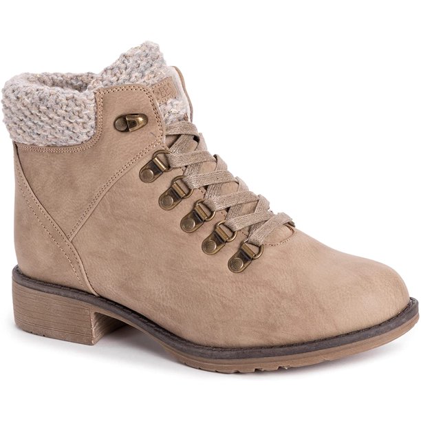 Women Huk Boots