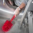 thumbnail image 2 of SPARTA Brosse de Réservoir Industrielle, Brosse à Tuyau avec Poignée pour Cuisines Commerciales, Polyester, 16 Pouces, Rouge, 2 of 8