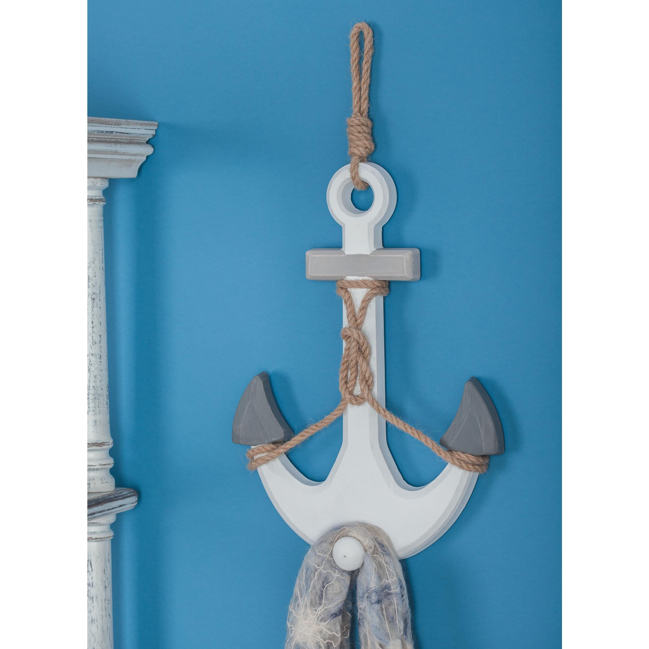 DecMode White Wooden Anchor Wall Decor with Hanging Rope
