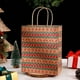 thumbnail image 1 of Bolsas de Regalo Navideñas de Papel Kraft | Bolsas Rústicas con Asas de Cuerda Resistentes | Diseños de Copos de Nieve Multicolores con Diseño de Bosque | Embalaje Ecológico y Duradero para Regalos N, 1 of 6