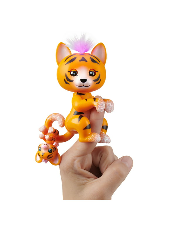 Fingerlings Light-Up Baby Tiger and Mini - Benny and Kali - Interactive Toy