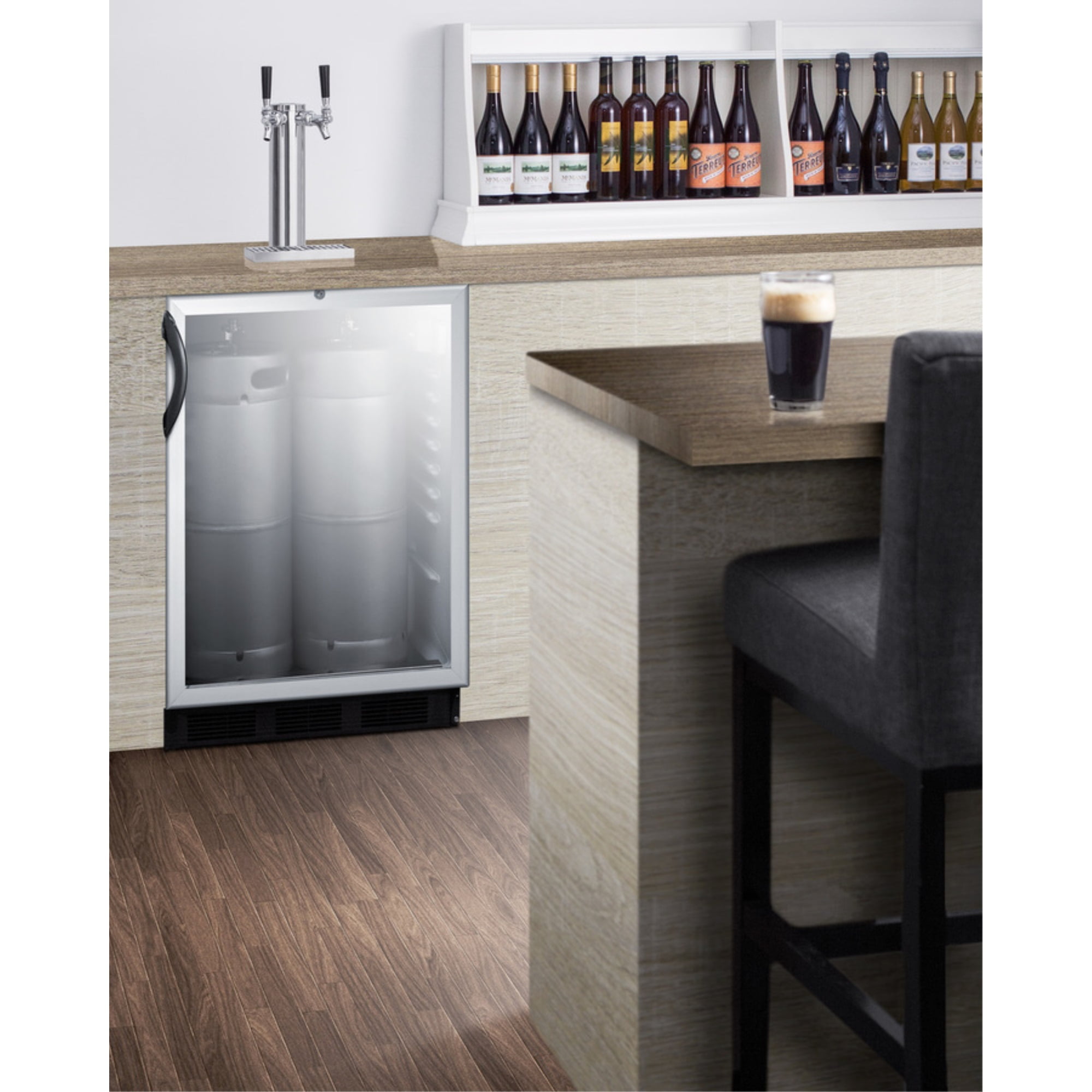 Summit Sbc56gbiada 24" Wide 5.5 Cu. Ft. Built-In Commercial Double Tap Ada Kegerator -