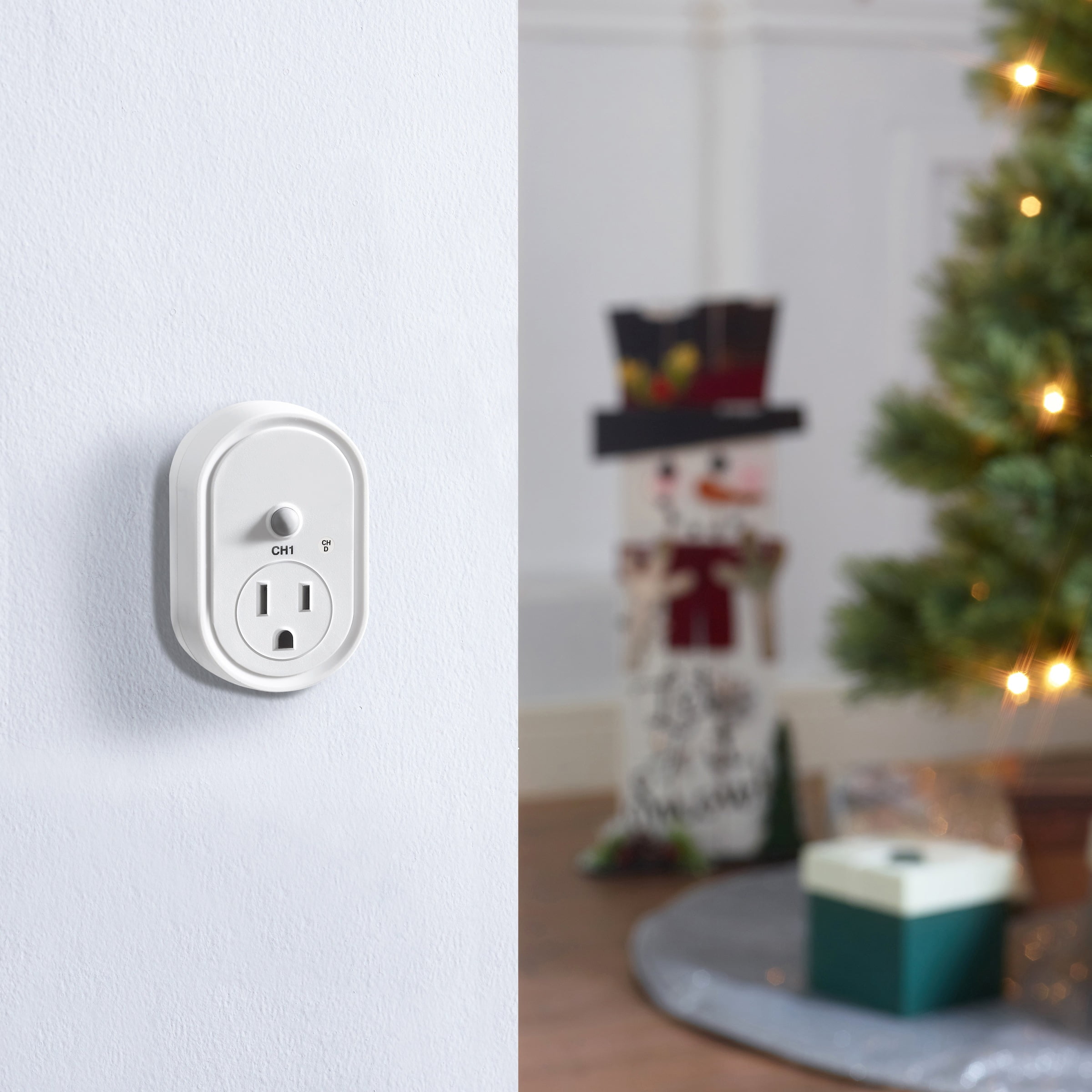 Discounted Remote Control Outlets from $5 - Great for Christmas Tree