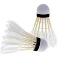 thumbnail image 1 of Agnolia Volant de Plumes de Badminton, Qualité Fine & Meublée / Blanc, Lot de 3, Fabriqué à Partir de Base en Liège Importée, 1 of 4