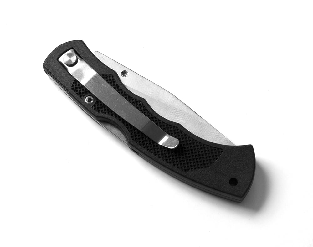 (4 pack) Ozark Trail Folding Pocket Knife, 3.1 in Stainless Steel Serrated Blade