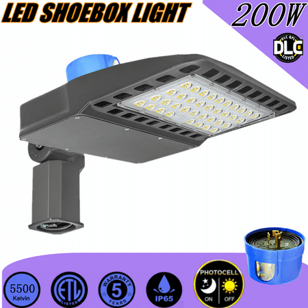

200W LED Parking Lot Light with Photocell Dusk to Dawn 5500k White LED Shoebox Light IP65 120 Beam Angle