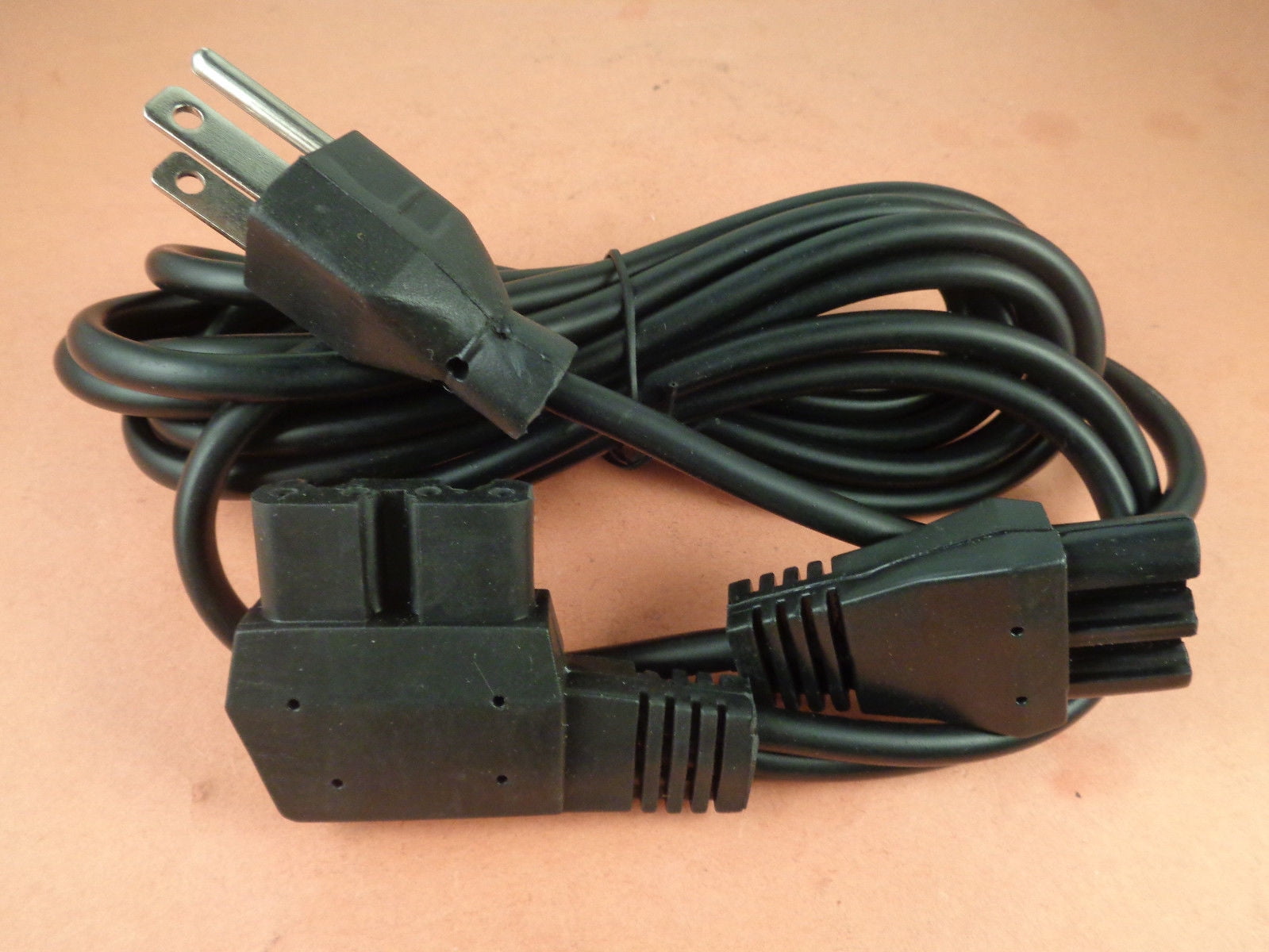 Lead Power Cord 3 prongs to pedal 329.221.03 For Bernina 700, 730