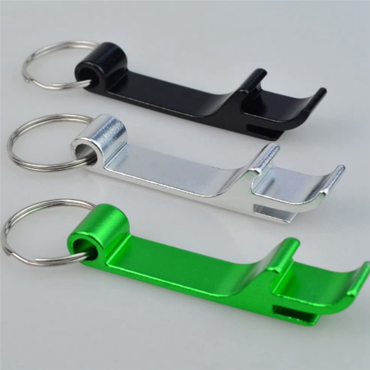 200Pcs 8 Color Metal Bottle Opener, Split Key Ring Chain Keychain Bulk Aluminum Pocket Claw Bar Soda Beer Bottle Opener