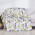 thumbnail image 3 of Fuzoiu Daisies Flowers Print Flannel Blanket,Throw Blanket,Flannel Home Decor,Fleece Bed Blankets,Cozy Soft Blanket for Bed, Sofa, Camping, and Travel-60"x50", 3 of 6
